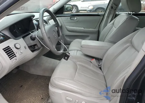 2011 Cadillac Dts z USA, uszkodzony, nr VIN 1G6KA5E60BU102879